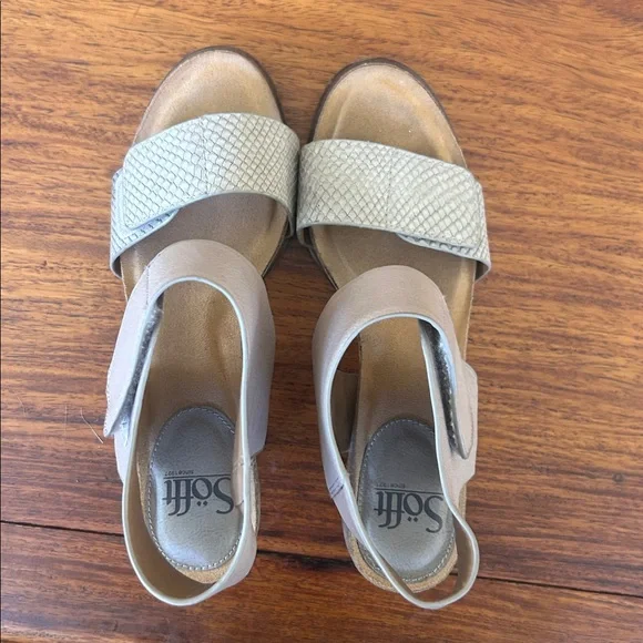 Sofft leather sandal, size 8.5 - Picture 5 of 5